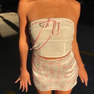 Pink bow Edikted tube top